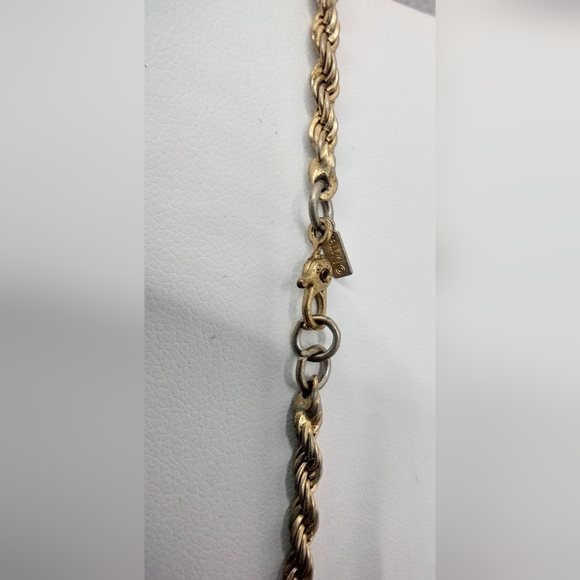 Fashion Signed Monet Twisted Yellow Gold Toned Rope Necklace - Picture 3 of 4